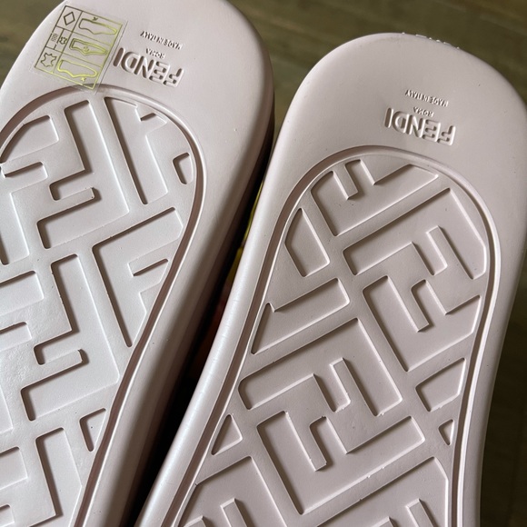 FENDI-AUTHENTIC NWT Pink Leather HighRise Sneakers - Picture 15 of 15